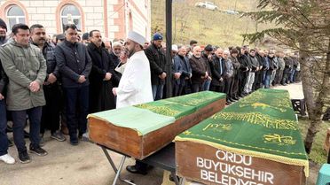 Kabadüz'de Baba-Kız Kazası: İkisi de Hayatını Kaybetti