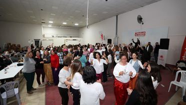 Yeniköy'de şalvar gecesine büyük ilgi