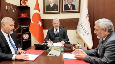 Eskişehir'de Öğrencilere Ücretsiz Genç Ofis Projesi