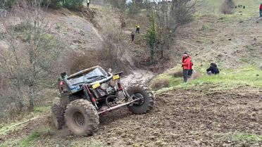 Bursa'da Off-Road yarışında takla attı...Nefes kesen anlar kamerada