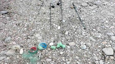 Karakoçan'da Kaçak Balık Avcıları Yakalandı