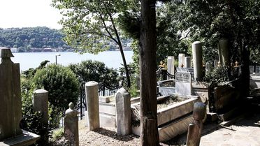 İstanbul'da mezarlıklara 7/24 kamera sistemi kurulacak