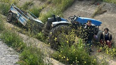 Turgutlu'da Traktör Kazası: 2 Yaralı