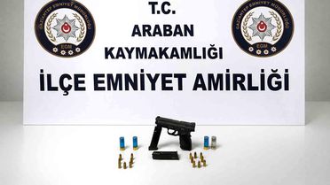 Gaziantep'te Yol Kontrolünde Silah Ele Geçirildi