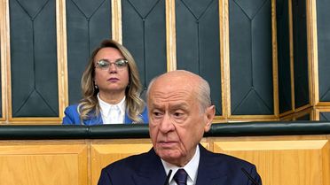 Bahçeli: Ara seçim yok, barış sağlamaya dair umut zayıf