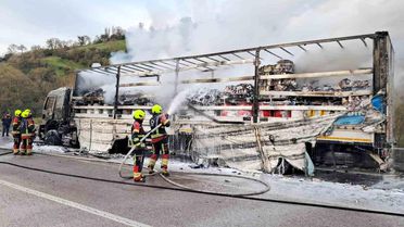 Balıkesir'de Tır Yangını