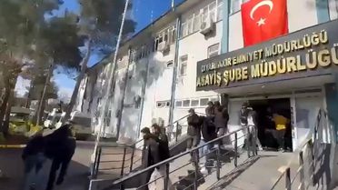 Diyarbakır'da Dolandırıcılara Operasyon