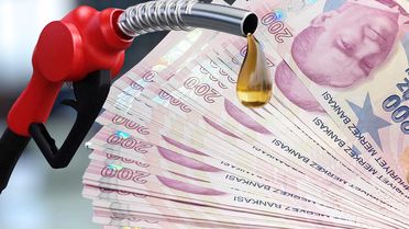 Akaryakıta önce indirim sonra zam! 24 saat geçmeden tabela yine değişiyor