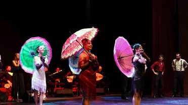 Muğla'da Nostalji rüzgârı: 70'ler ve 80'lerin film müzikleri büyüledi