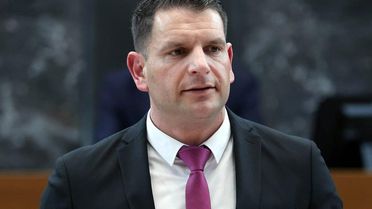 Slovenya Meclis Başkanı Stevanovic'ten, NATO'dan çekilmeye ilişkin olası referanduma destek sinyali