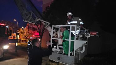 Edirne'de Apartman Yangını: Mahsur Kaldı