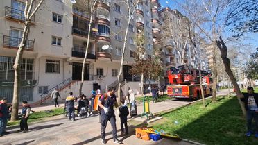 Diyarbakır'da Apartman Yangını: 5 Yaralı