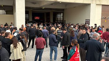 Kahramanmaraş'ta en acı bekleyiş: Aileler cenazeleri için hastanede