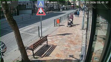 Çaycuma'da Motosiklet Kazası: Anne ve Bebek Yaralı