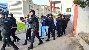 Adana'da Korsan Operasyon: 287 Gözaltı