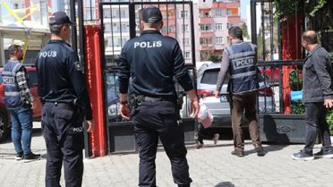 Bursa'da okullardaki saldırılara ilişkin paylaşım yapan 2 kişi tutuklandı