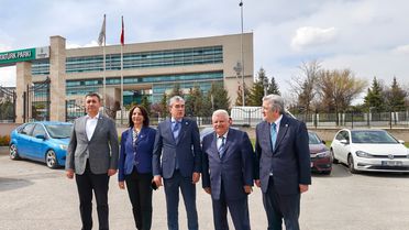 CHP, Trafik Cezaları ve Atama Kararnamesi İçin AYM'ye Başvurdu