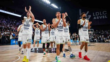 Fenerbah&ccedil;e Beko, Asvel'i Yendi