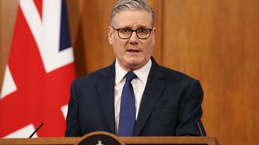 Starmer'dan Çocukların İnternet Güvenliği İçin Çağrı