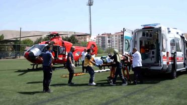 Solunum Yetmezliği Geçiren Hasta İçin Ambulans Helikopter Havalandı