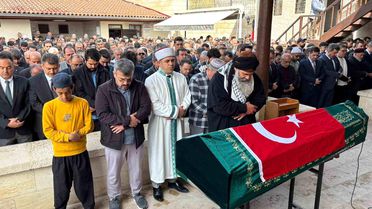 Okul saldırısında hayatını kaybeden Şuranur son yolculuğuna uğurlandı