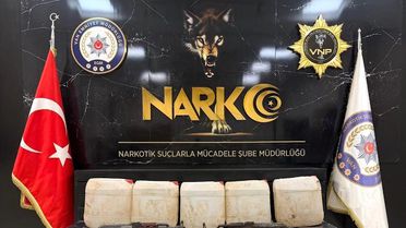Van'da Uyuşturucu Operasyonu: 162 Kilo Asetik Anhidrit Ele Geçirildi