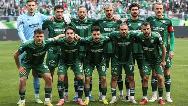 Bursaspor şampiyonluk için sahaya çıkıyor: 1 puana 1. Lig