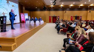 Manavgat'ta 'Çevreye Katkı, Aile Bütçemize Katkı' etkinliği düzenlendi