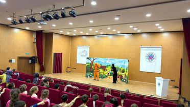 Simav'da Kur'an Kursu Öğrencilerine Tiyatro Etkinliği