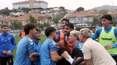 Anıl Taşdemir Futbolu Bıraktı