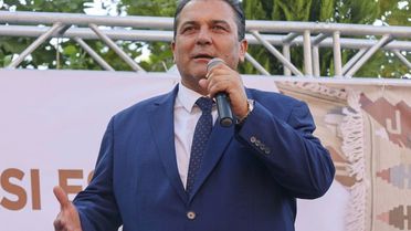 Uşak Eşme Belediye Başkanı ve eşi dahil 5 kişi gözaltına alındı