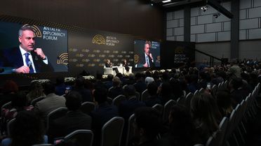 ADF 2026'nın ikinci gününde Bakan Fidan'dan HostTalk toplantısı