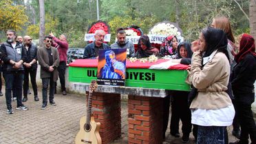 Müzisyen Rıza Tamer Şişman Son Yolculuğuna Uğurlandı