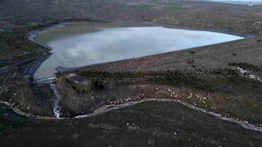 Niğde'de sağanak ve eriyen kar suları taşkınlara neden oldu