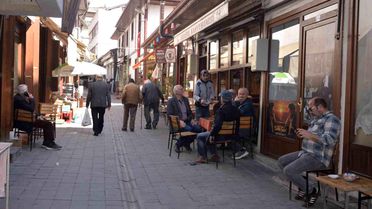 Niksar'da Vefat Eden Müşterilerin Fotoğrafları Sergileniyor