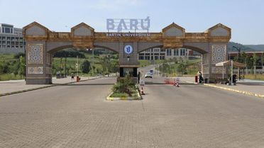 Rektörden Şiddet Uyarısı