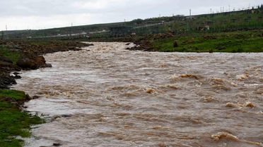 Siverek'te Sağanak Yağışta Mahsur Kalan Çoban Kurtarıldı