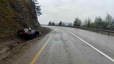 Kastamonu'da Takla Atan Otomobilde Sürücü Yaralanmadı