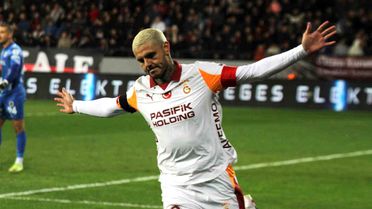 Galatasaray Deplasmanda Önde