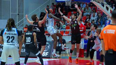 Basketbol Süper Ligi: Aliağa Petkimspor: 100 Manisa Basket: 87