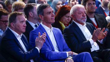 Sanchez ve Silva'dan Savaş Eleştirisi