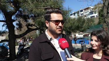 İstanbul'da Güneşli Hava Kalabalık Getirdi