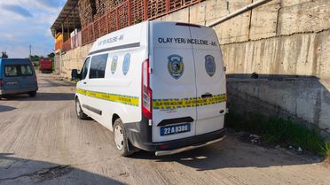 Kardeşinin katilini cezaevinden çıkar çıkmaz vurdu