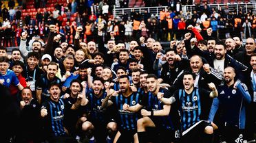 MHP'den Erciyes 38 FK'ya Şampiyonluk Desteği