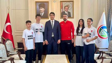Şampiyonlar Pazaryeri'nin gururu oldu