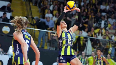 V. Bank, Fenerbahçe'yi 3-1 yenerek şampiyon oldu