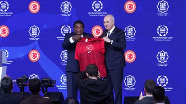 Kurtulmuş: Dünya Yeni Bir Yola İhtiyaç Duyuyor