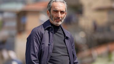 Tepkilerin ardından Fırat Tanış diziden çıkarıldı! Sahnelerini bile sildiler