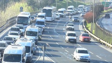 İstanbul'da haftanın ilk iş gününde trafik yoğunluğu