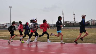 Atletizm Milli Takımı Kars'ta Kamp Yapıyor